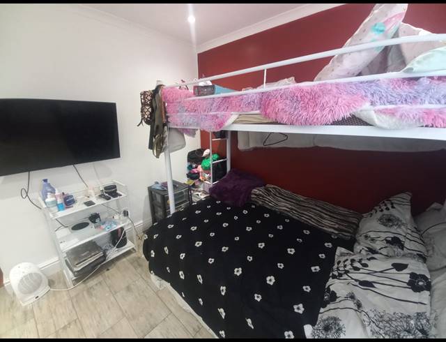 3 BEDROOM HOUSE FOR SALE IN PORTLANDS